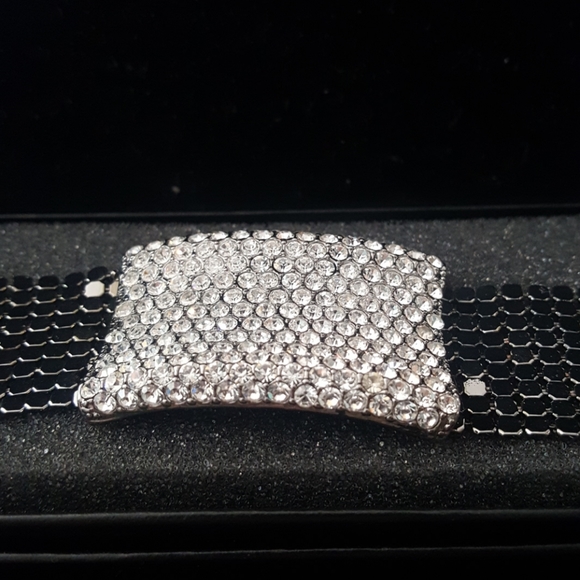 NWT! Wide Mesh Tennis Bracelet w/Crystals - Picture 2 of 7
